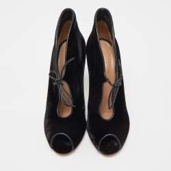 Pre Owned Gianvito Rossi Black Velvet Open Toe Booties Size 38