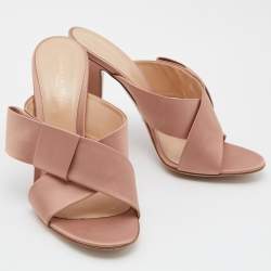 Pre Owned Gianvito Rossi Beige Satin Bow Open Toe Mules Size 40