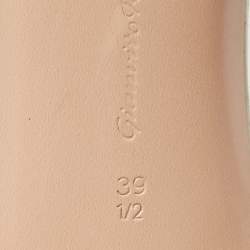 Pre Owned Gianvito Rossi White Leather and PVC Plexi Mules Size 39.5