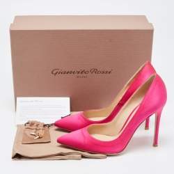 مملوكة مسبقًا Gianvito Rossi Pink Satin Gianvito 105 Pumps Size 36