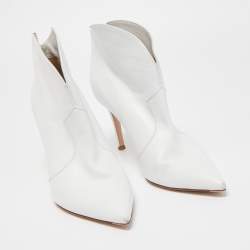 Pre Owned Gianvito Rossi White Leather V-neck Pointed Toe Booties Size 38.5