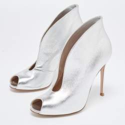 Pre Owned Gianvito Rossi Silver Leather Vamp Booties Size 39