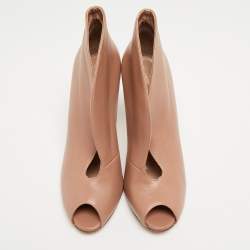 Pre Owned Gianvito Rossi Beige Leather Vamp Booties Size 38.5