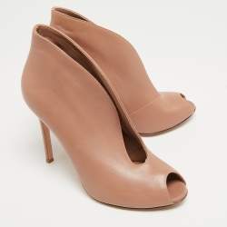 Pre Owned Gianvito Rossi Beige Leather Vamp Booties Size 38.5