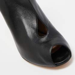 Pre Owned Gianvito Rossi Black Leather Vamp Pumps Size 38