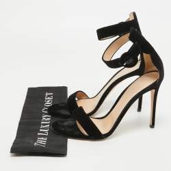 Pre Owned Gianvito Rossi Black Velvet Portofino Sandals Size 40