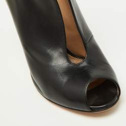 Pre Owned Gianvito Rossi Black Leather Vamp Peep Toe Booties Size 35.5