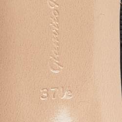 Pre Owned Gianvito Rossi Black Canvas Slingback Pumps Size 37.5