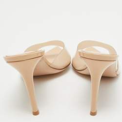 Pre Owned Gianvito Rossi Beige PVC and Patent Leather Open Toe Slide Sandals Size 41