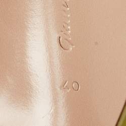 Pre Owned Gianvito Rossi Light Green Patent Leather Manhattan Sandals Size 40