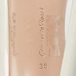 Pre Owned Gianvito Rossi White PVC and Patent Plexi Pumps Size 38