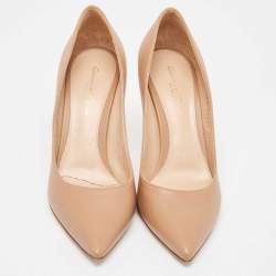 Pre Owned Gianvito Rossi Beige Leather Gianvito Pumps Size 38.5