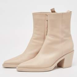 Pre Owned Gianvito Rossi Beige Leather Dylan Ankle Boots Size 41.5