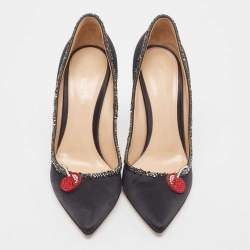 Pre Owned Gianvito Rossi Black Satin Crystal Embellished Pointed Toe Pumps Size 39
