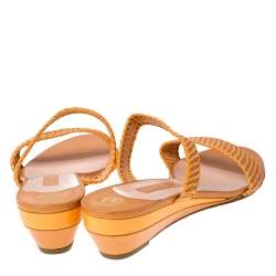 Pre Owned صندل جينا بسيور و بكعب روكي جلد بيج مقاس 41.5