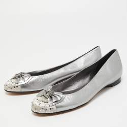 Pre Owned Gina Metallic Two Tone Leather and Satin Crystal Embellished Cap Toe Bow Ballet Flats Size 39.5