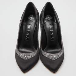 مملوكة مسبقًا Gina Black Satin Crystal Embellished Renee Pumps Size 38.5
