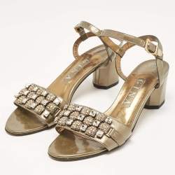 Pre Owned Gina Brown Patent Leather Crystal Embellished Ankle Strap Sandals Size 38.5