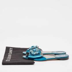 Pre Owned صندل فلات جينا جلد أزرق مرصع بالكريستال مقاس 37