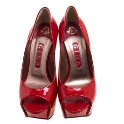مملوكة مسبقًا Gina Red Patent Open Toe Platform Pumps Size 38