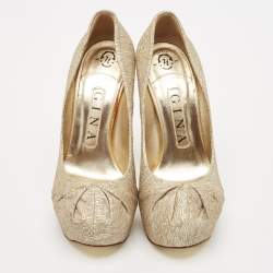 Pre Owned Gina Gold Woven Straw Claire Platform Pumps Size 36.5