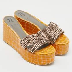 Pre Owned Gina Yellow Croc Embossed Patent Leather Crystal Wedge Platform Sandals Size 40.5
