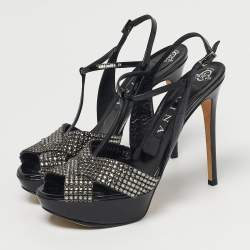 مملوكة مسبقًا Gina Size 40.5 Black Patent Leather Crystal Embellished T-Strap Platform Sandals
