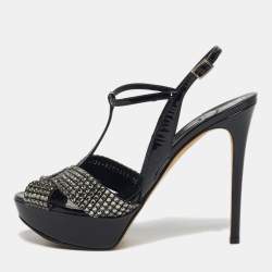 مملوكة مسبقًا Gina Size 40.5 Black Patent Leather Crystal Embellished T-Strap Platform Sandals