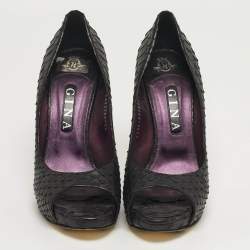 مملوكة مسبقًا Gina Size 40.5 Black Python Leather Platform Peep Toe Pumps