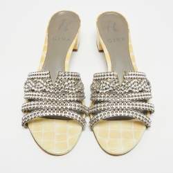 Pre Owned صندل سلايد جينا جلد ميتاليك مزخرف كريستال مقاس 38.5