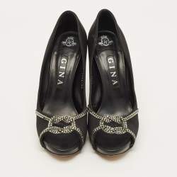 مملوكة مسبقًا Gina Size 40.5 Black Satin Crystal Embellished Pumps