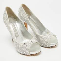 Pre Owned حذاء كعب عالي جينا نعل سميك مقدمة مفتوحة مزخرف كريستال ساتان رصاصي مقاس 38.5