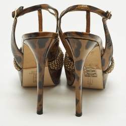 Pre Owned صندل جينا نعل سميك و سير كاحل جلد لامع مطبوع نقشة الفهد و جلد بني مقاس 36