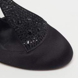 Pre Owned حذاء كعب عالي جينا ساتان رمادي بزخارف كريستال وحزام على الكاحل على شكل حرف T مقاس 37