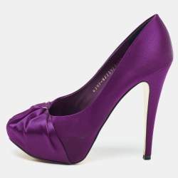 مملوكة مسبقًا Gina Clair Hoodie Size 38.5 Purple Satin Platform Pumps