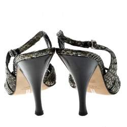 Pre Owned صندل جينا جلد ثعبان أخضر ميتاليك بحزام للكاحل مقاس 38