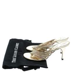 Pre Owned صندل جينا جلد بيج مرصع بكريستالات مقاس 39