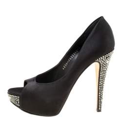 Pre Owned Gina Black Satin Crystal Embellished Peep Toe Platform Pumps Size 37 