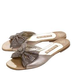 Pre Owned Gina Beige Leather Crystal Embellished Bow Slip On Slides Size 39