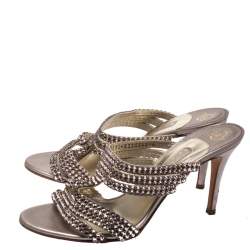 مملوكة مسبقًا صندل سلايدز جينا مرصع كريستال بنفسجي فاتح ميتالك مقاس 39