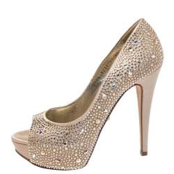 مملوكة مسبقًا Gina Beige Satin Swarovski Crystal Embellished Peep Toe Platform Pumps Size 38.5