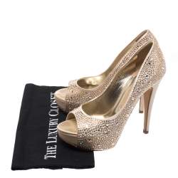 مملوكة مسبقًا Gina Beige Satin Swarovski Crystal Embellished Peep Toe Platform Pumps Size 38.5