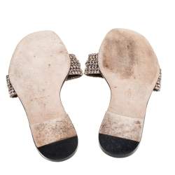 Pre Owned صندل فلات إصبع سلايد جينا مزخرف بكريستال جلد لامع بني مقاس 39