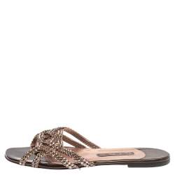 Pre Owned حذاء سلايد جينا فلات زخرفة كريستال جلد لامع بنى داكن مقاس 40