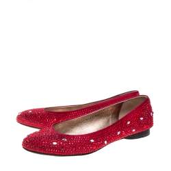 Pre Owned حذاء  فلات باليه جينا ساتان زخرفة كريستال أحمر مقاس 37.5