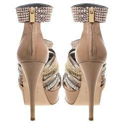 Pre Owned صندل جينا مزخرف بالكريستال ونعل سميك وأسورة كاحل جلد بيج وحواف جلد الثعبان مقاس 38