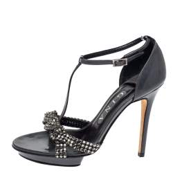 Gina Grey Patent Leather Crystal Embellished T-Strap Sandals Size 37.5