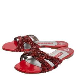 Pre Owned حذاء سلايد فات جينا جلد أحمر مزخرف كريستال مقاس 38.5