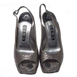 Pre Owned صندل جينا جيما مقدمة مفتوحة نعل سميك فتحة كعب جلد ثعبان ميتاليك مقاس 38