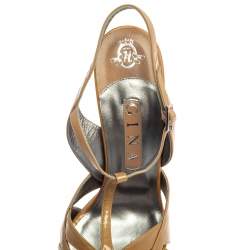 Pre Owned صندل جينا سيور نعل سميك جلد لامع بيج مقاس 39.5